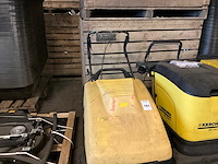 1997 kärcher ksm750 zelfrijdende veegmachine - afbeelding 4 van  6