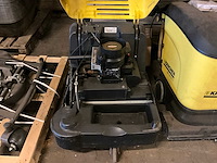 1997 kärcher ksm750 zelfrijdende veegmachine - afbeelding 5 van  6
