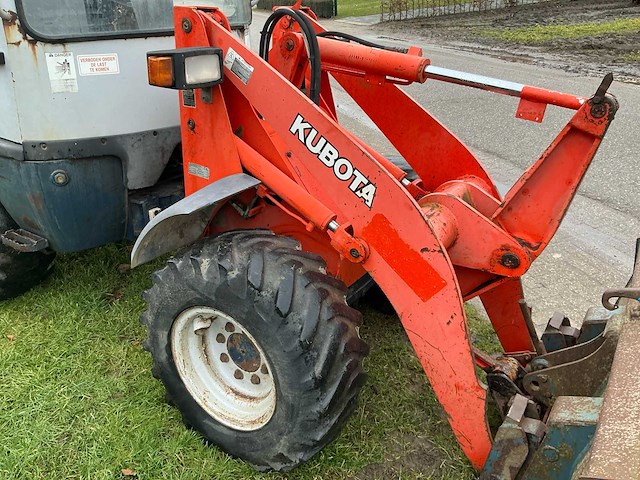1997 kubota r420 shovel - afbeelding 4 van  24
