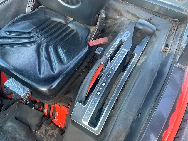 1997 kubota st-30 smalspoor- en compacttractor - afbeelding 11 van  24