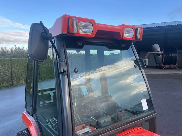1997 kubota st-30 smalspoor- en compacttractor - afbeelding 23 van  24