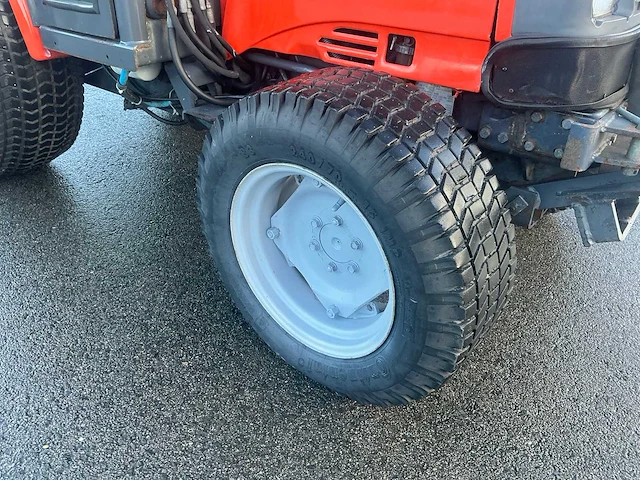 1997 kubota st-30 smalspoor- en compacttractor - afbeelding 24 van  24