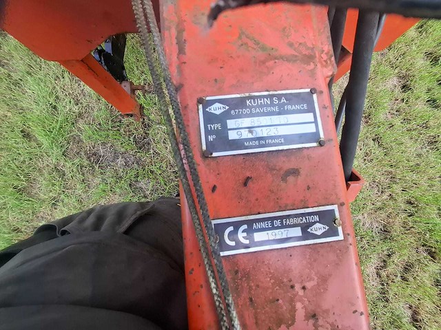 1997 kuhn - gf 8501 to - schudeg - afbeelding 9 van  10