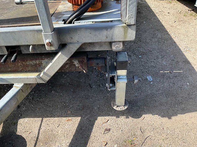 1997 kuiper k 2000 vv aanhangwagen met kraan - afbeelding 2 van  6