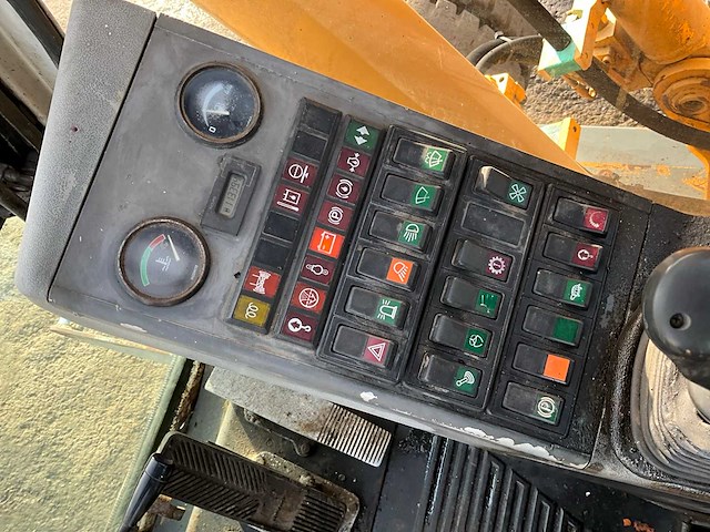 1997 liebherr a312 mobiele kraan - afbeelding 7 van  19