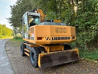 1997 liebherr a900 banden graafmachine - afbeelding 21 van  26