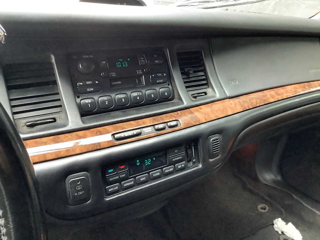 1997 lincoln town car limosine - afbeelding 11 van  16