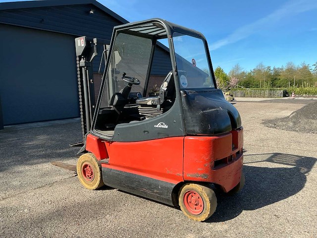 1997 linde e25 vorkheftruck - afbeelding 20 van  24