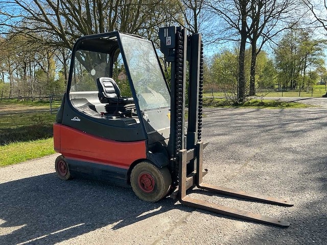 1997 linde e25 vorkheftruck - afbeelding 6 van  7