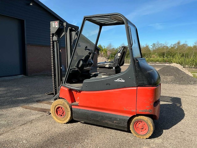 1997 linde e25 vorkheftruck - afbeelding 16 van  21