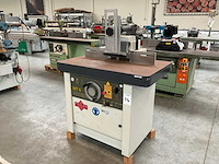 1997 magic mt6 tafel- en spilfreesmachine