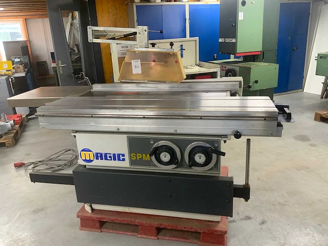 1997 magic sp. 16e formaatcirkelzaagmachine - afbeelding 1 van  11
