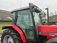 1997 massey ferguson 6130 vierwielaangedreven landbouwtractor - afbeelding 2 van  32