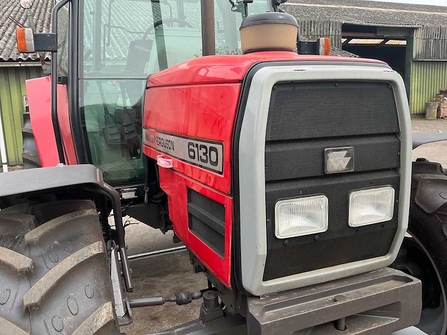 1997 massey ferguson 6130 vierwielaangedreven landbouwtractor - afbeelding 3 van  32