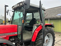 1997 massey ferguson 6130 vierwielaangedreven landbouwtractor - afbeelding 12 van  32