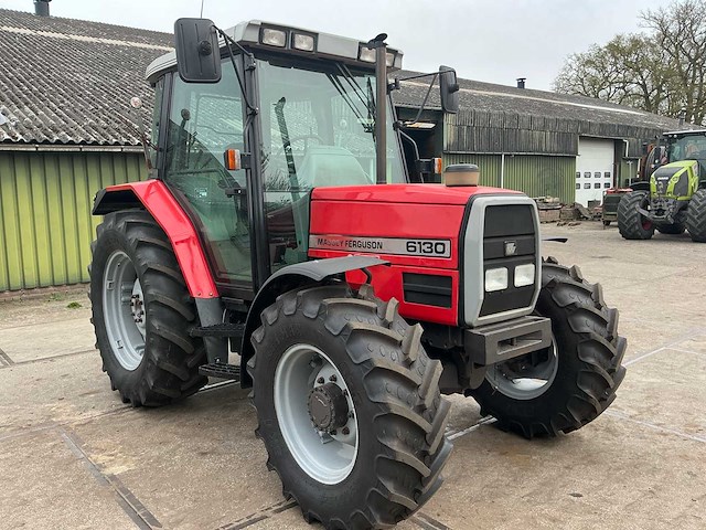 1997 massey ferguson 6130 vierwielaangedreven landbouwtractor - afbeelding 22 van  32
