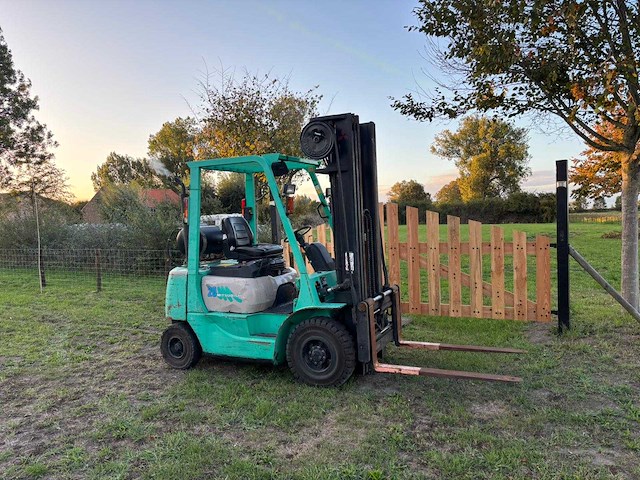 1997 mitsubishi fg20 - vorkheftruck - afbeelding 3 van  10
