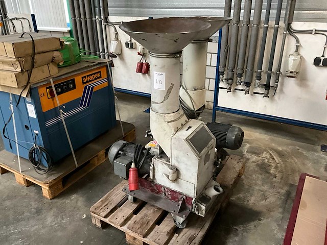 1997 müller sm152 maalmolen (2x) - afbeelding 1 van  8