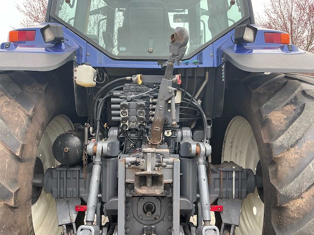 1997 new holland g190 vierwielaangedreven landbouwtractor - afbeelding 6 van  35