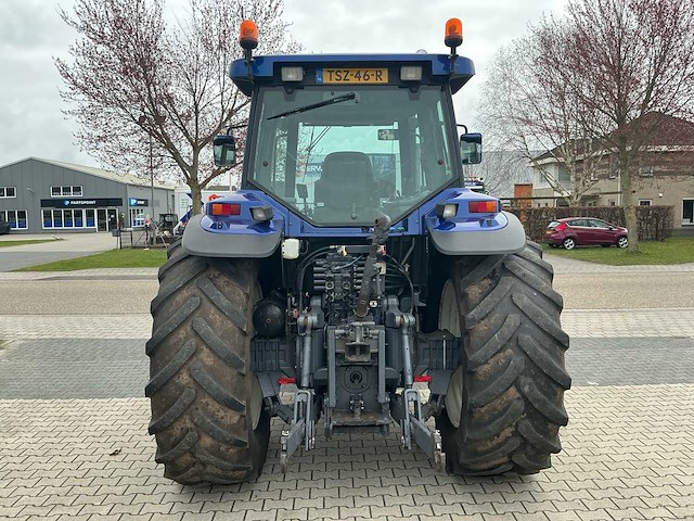 1997 new holland g190 vierwielaangedreven landbouwtractor - afbeelding 31 van  35