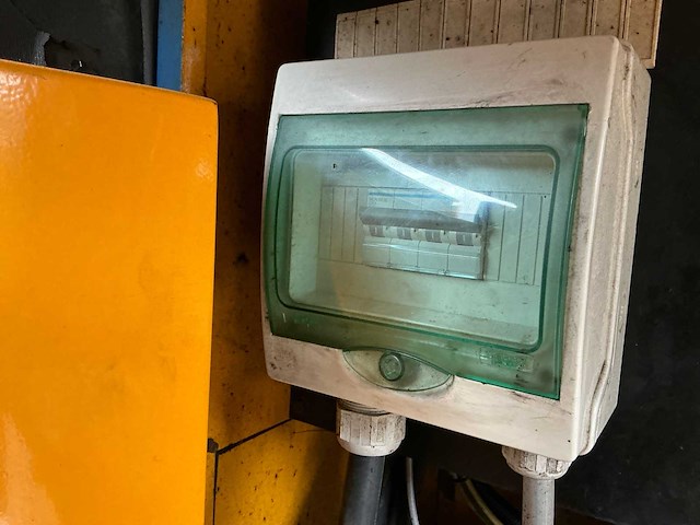 1997 noodstroomaggregaat 100kva - afbeelding 6 van  14