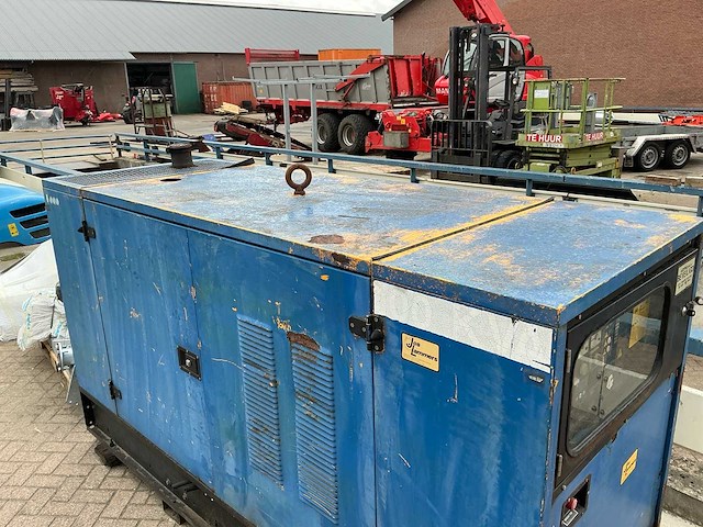 1997 noodstroomaggregaat 100kva - afbeelding 8 van  14