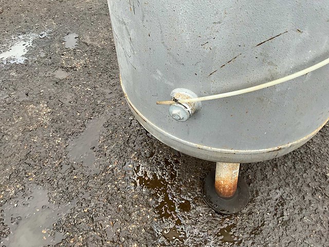 1997 oks 04-202-025 buffertank - afbeelding 1 van  9