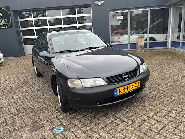 1997 opel vectra 1.8i-16v gl personenauto - afbeelding 20 van  26