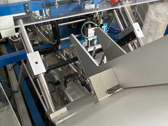 1997 rembrandt hpg-80 horizontale cartoneermachine (dozensluiter) - afbeelding 14 van  36