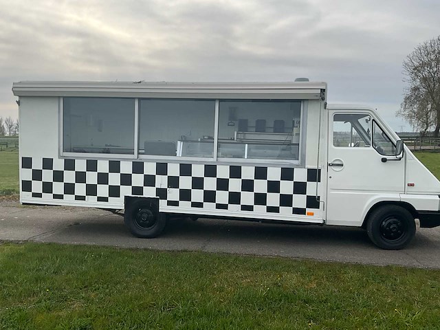 1997 renault t 35 d lang foodtrucks - afbeelding 23 van  35