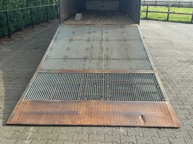 1997 schwarzmueller stp 2/z dieplader - afbeelding 24 van  43