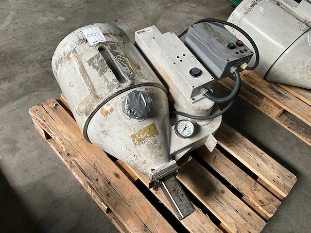 1997 stougaard argos cs-1 granulaat droger / hopper - afbeelding 4 van  6