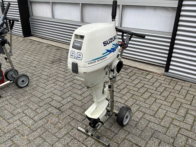 1997 suzuki df9.9 buitenboordmotor - afbeelding 1 van  7