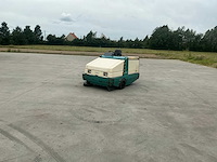 1997 tennant 355 zelfrijdende veegmachine - afbeelding 20 van  59
