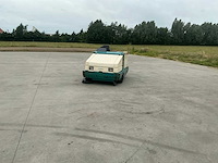 1997 tennant 355 zelfrijdende veegmachine - afbeelding 22 van  37
