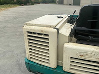 1997 tennant 355 zelfrijdende veegmachine - afbeelding 47 van  59