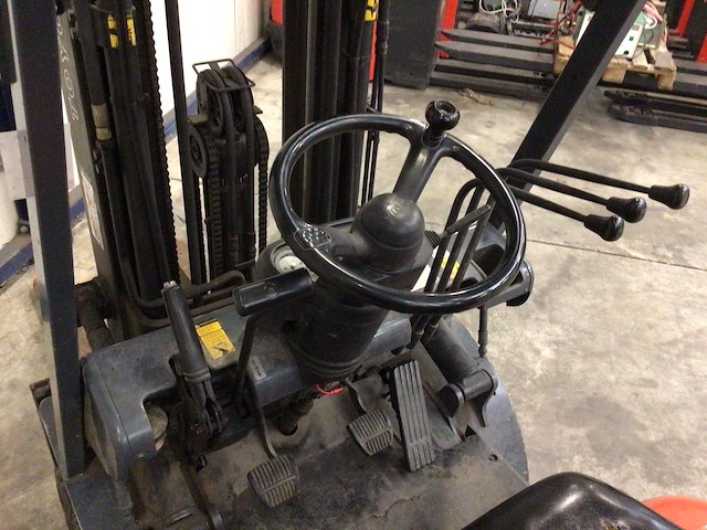 1997 toyota 42-6fgf18 vorkheftruck - afbeelding 9 van  12