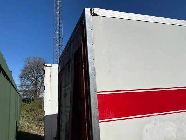 1997 tracon uden koeltrailer met laadklep - afbeelding 24 van  28