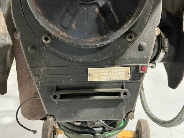 1997 ulbd ubz55 trilstamper - afbeelding 8 van  11