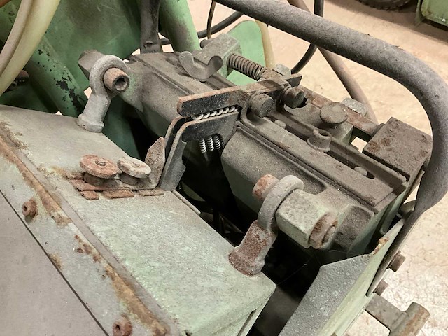 1997 usm ads-mf2 pneumatische schroefautomaat - afbeelding 6 van  7