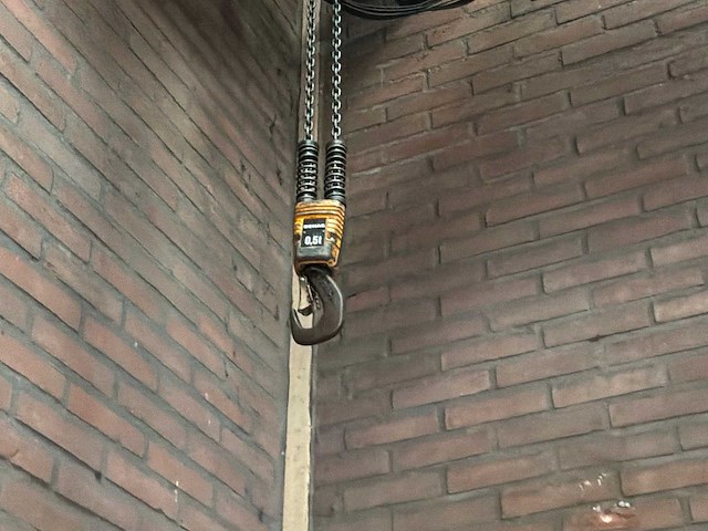 1997 van der berg / demag elde + dbun 2-250 enkelligger onderhangende dubbele kraan - afbeelding 9 van  10