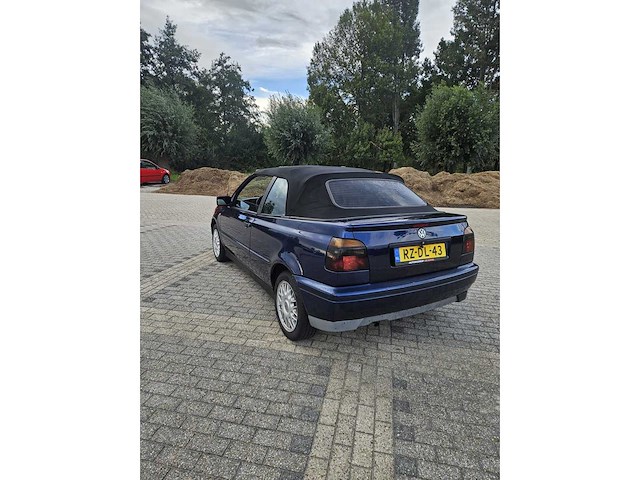 1997 volkswagen golf cabriolet 1.8 personenauto - afbeelding 2 van  4