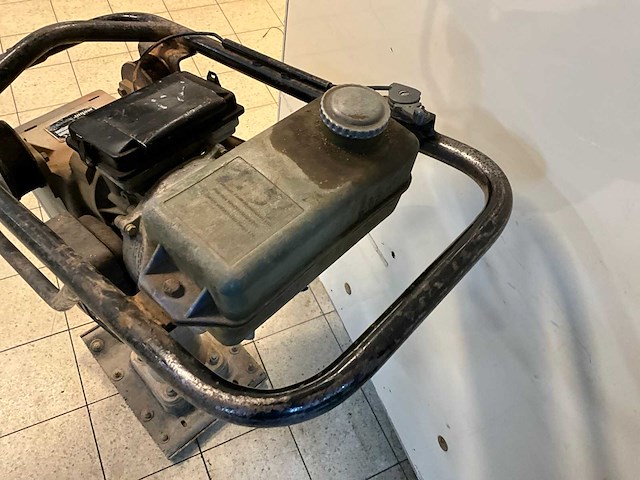 1997 weber srx 65 r-3 stamper - afbeelding 4 van  4