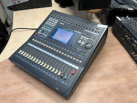 1997 yamaha 03-d digitale mengtafel - afbeelding 3 van  4
