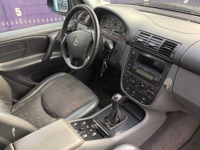 1998 - mercedes-benz - m-klasse - 230 - personenauto - afbeelding 6 van  13