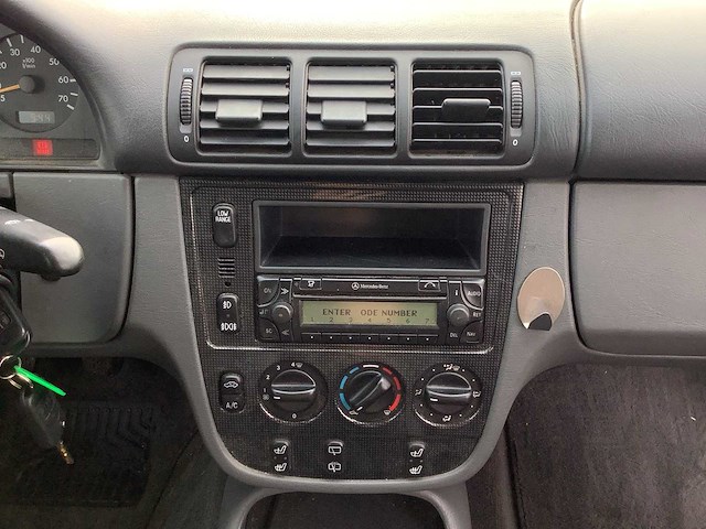 1998 - mercedes-benz - m-klasse - 230 - personenauto - afbeelding 7 van  13