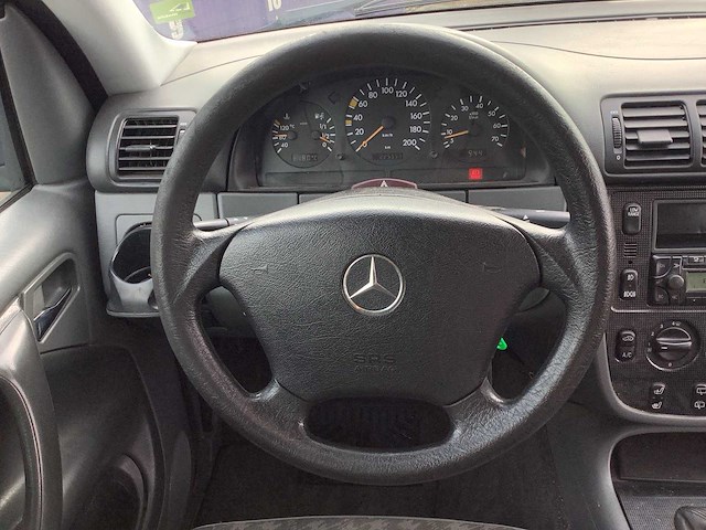 1998 - mercedes-benz - m-klasse - 230 - personenauto - afbeelding 8 van  13