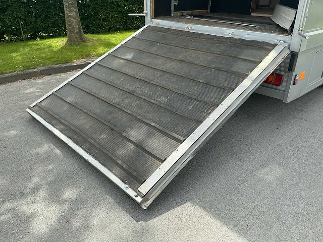 1998 - mercedes-benz - vrachtwagen/paardenwagen/motorsport - afbeelding 20 van  25