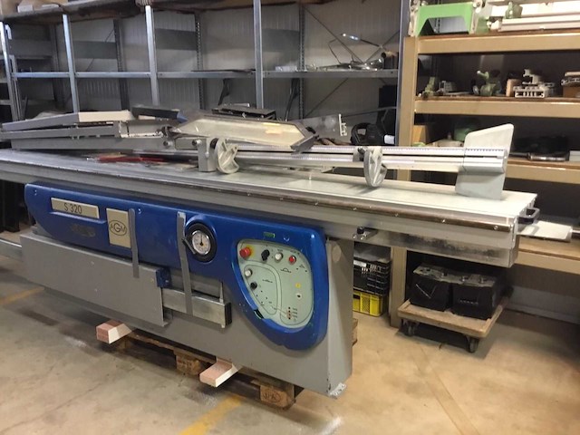 1998 agm 320 s formaatcirkelzaagmachine - afbeelding 1 van  12