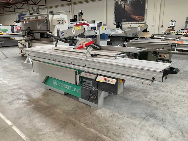 1998 altendorf f45 formaatzaag - afbeelding 1 van  5